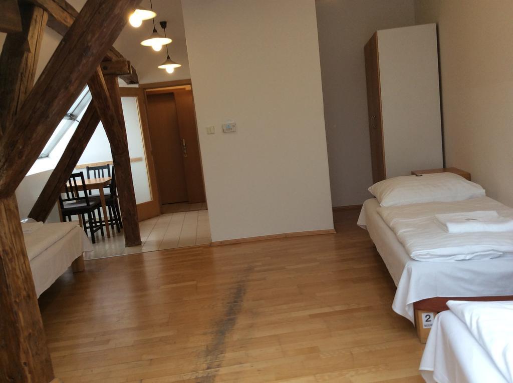 Travellers Hostel Praha Номер фото